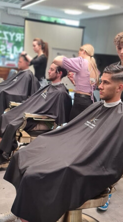 BARBER – FADE FRENCH CROP​