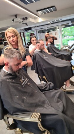 KURS BARBERSKI: FRYZURY MĘSKIE EXCLUSIVE